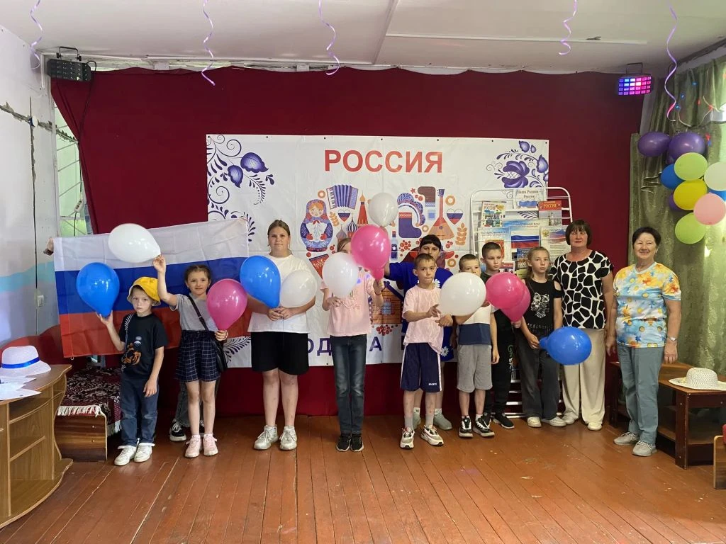 ✨ День России в школьном лагере: патриотизм начинается с малого! ✨