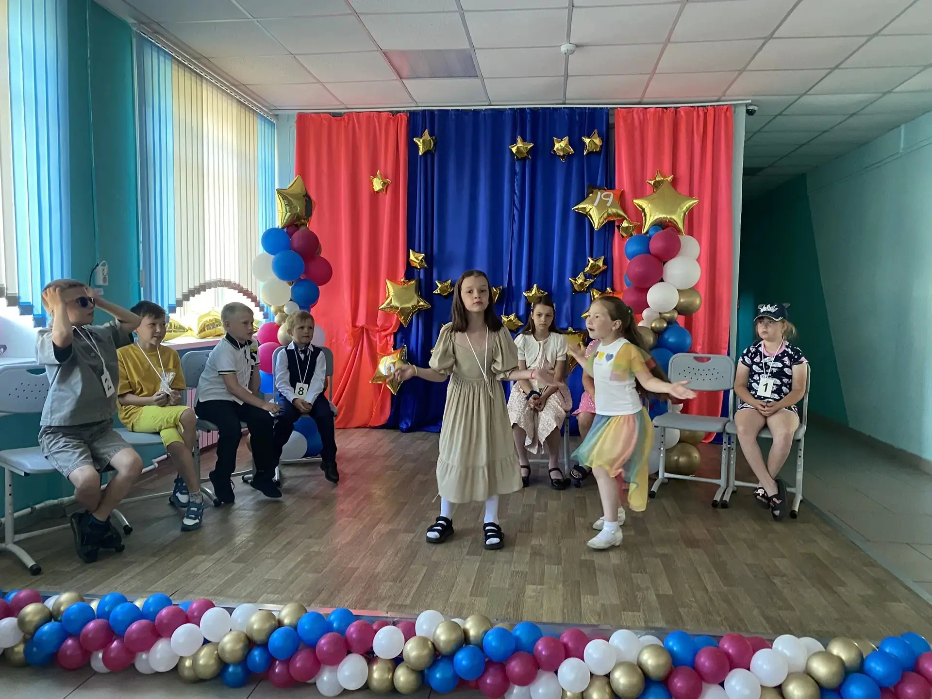 🌞 День в пришкольном лагере: творчество, спорт и новые знания!🔆

Сегодняшний день в нашем пришколь