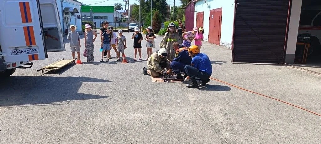 Изображение 4 к публикации «Департамент по предупреждению и ликвидации чрезвычайных ситуаций Ростовской области»