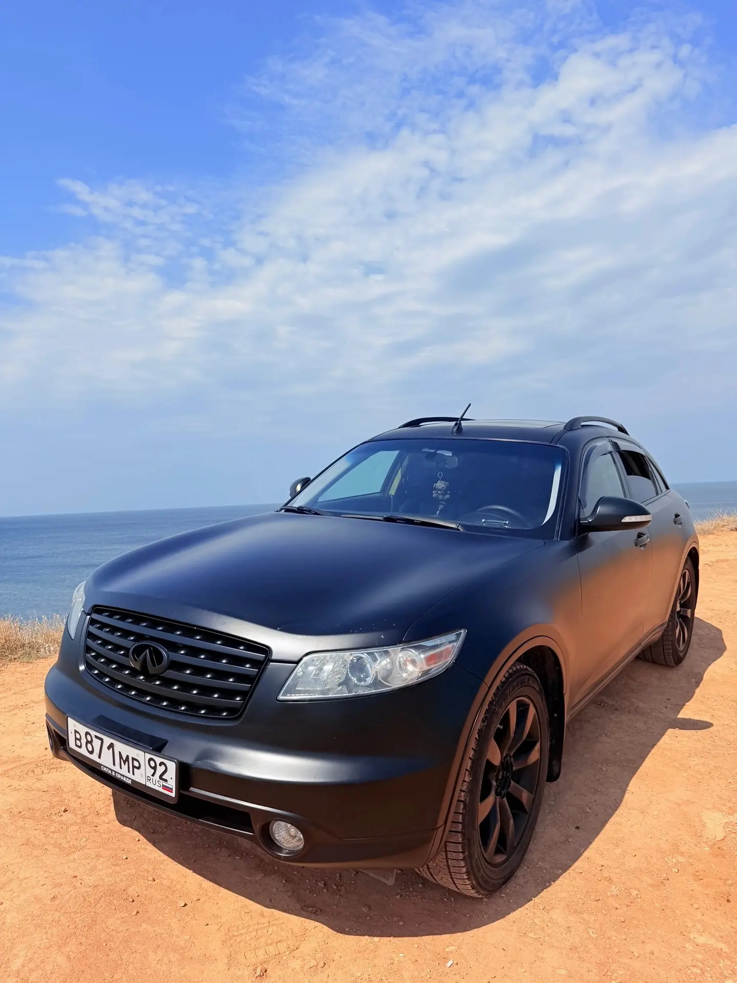 Infiniti FX 35 2003 год 3.5 АКПП (280л.с) в максималке