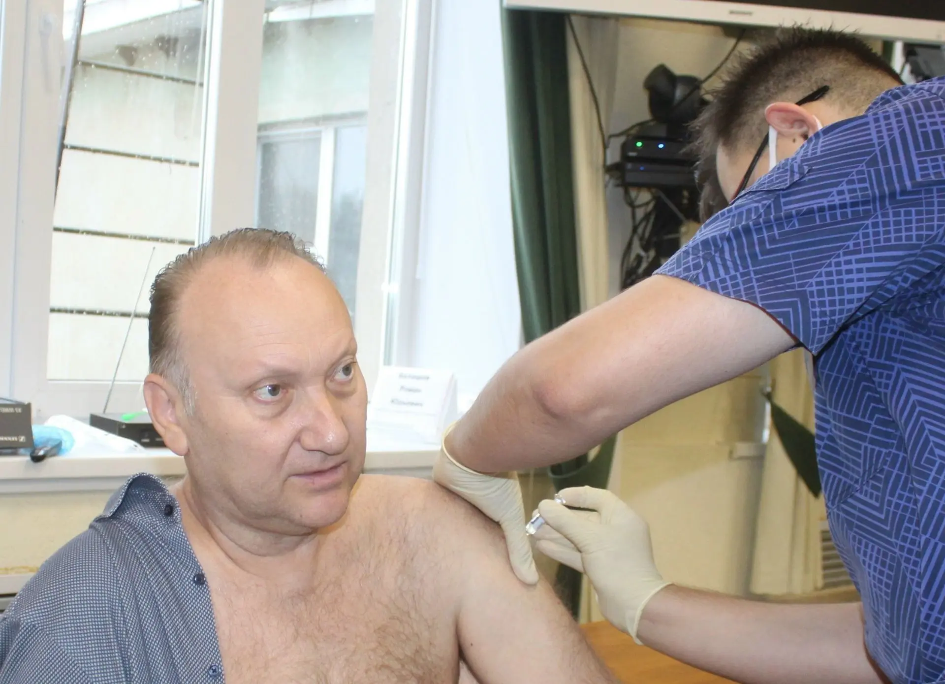 Друзья! В наш округ поступили вакцины «Совигрипп» и «Флю М». Прививочная кампания открыта.