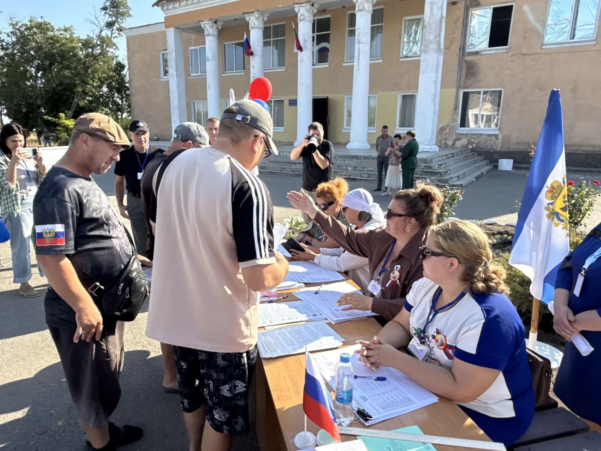 🗳️ В Азовском началось досрочное голосование