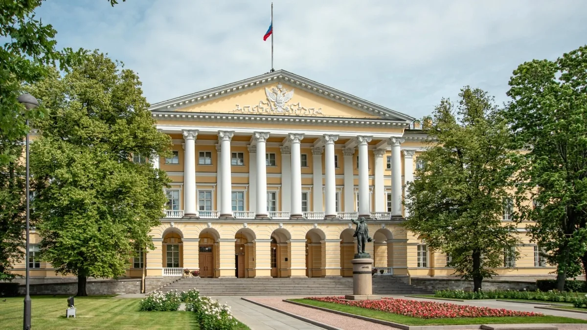 ❗ Губернатор Беглов поздравил Михаила Ковальчука с званием Героя Труда РФ