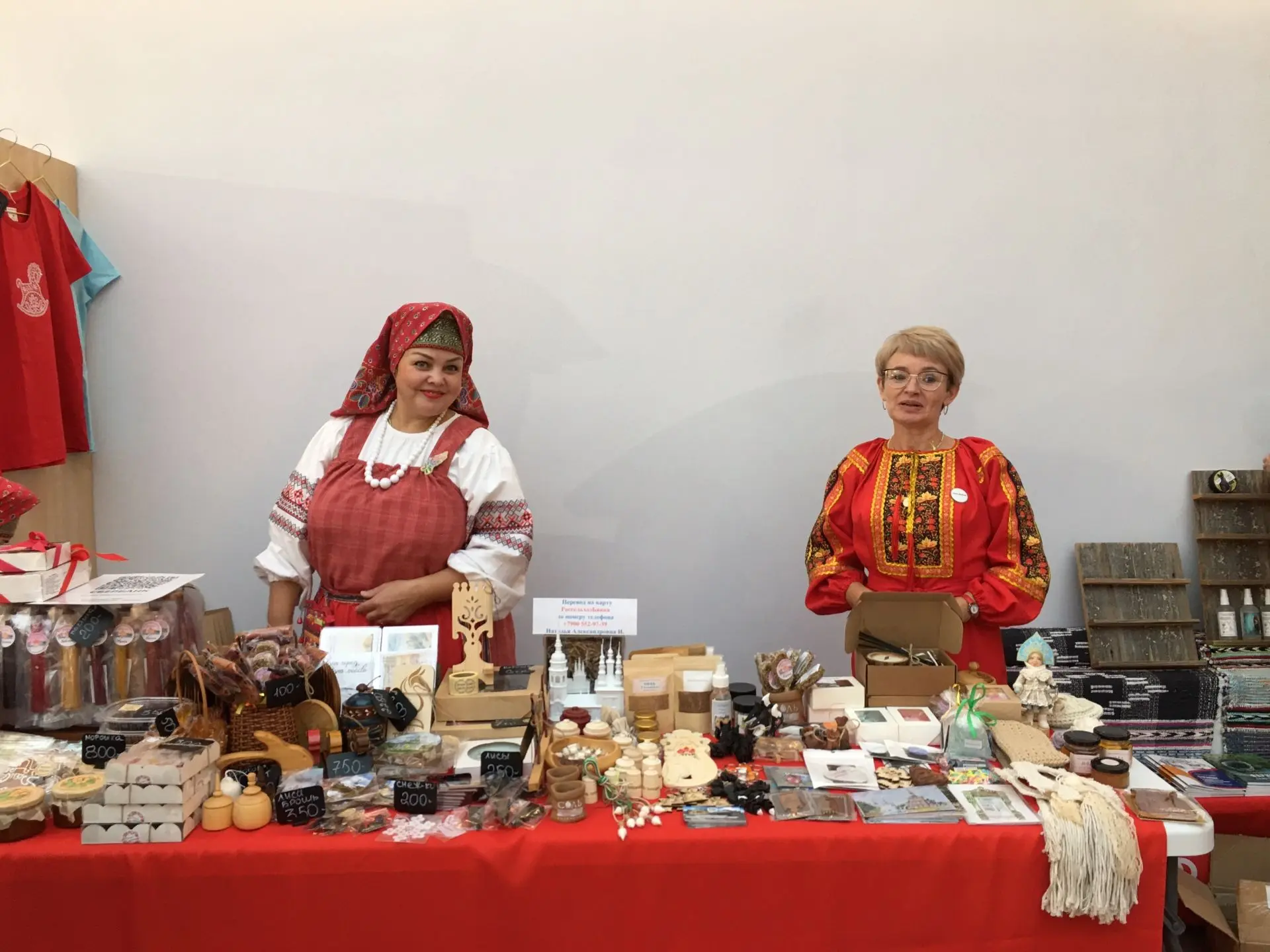 Чудесная атмосфера Тотьмы царит на Невском, 12. В культурно-туристическом центре «Волог...
