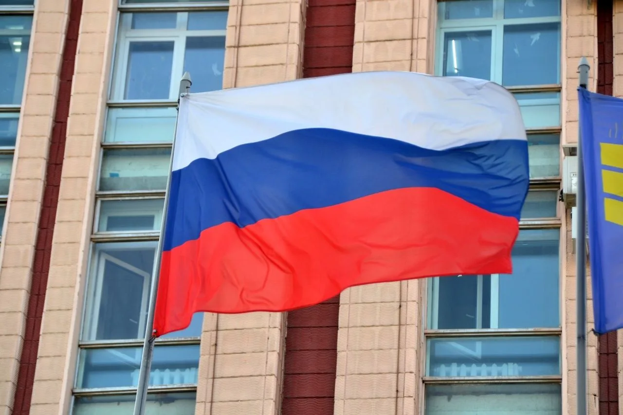 🇷🇺 Белый, синий, красный – самый красивый!