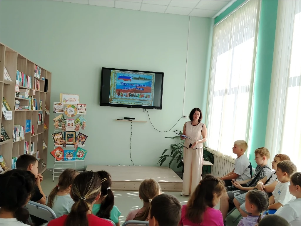 21 июля 2026 года сотрудники Майнской детской модельной библиотеки провели игру-викторину «Шкатулка 