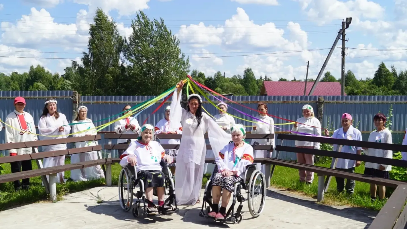 ✨ Для жителей нашего дома в фруктовом саду прошла душевная познавательно-игровая програ...
