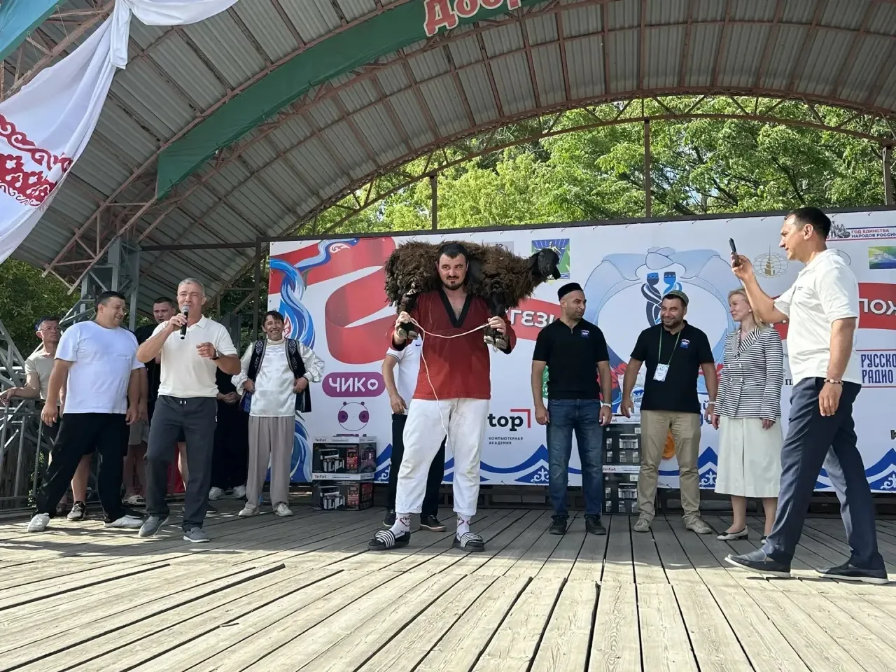 ТРАДИЦИОННЫЙ ПРИЗ -