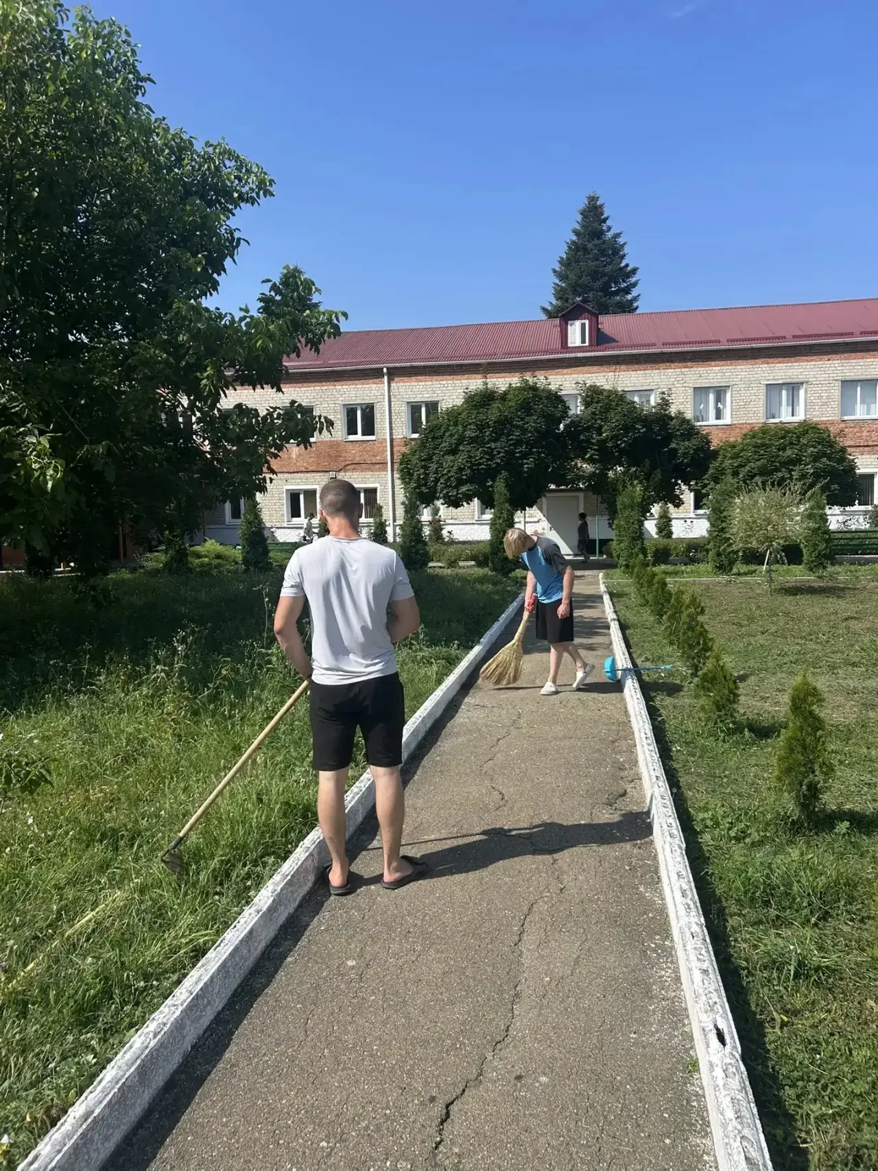 🔥 Лето — не время скучать!

В то время как многие еще планируют отпуск, студенты нашего техникума у