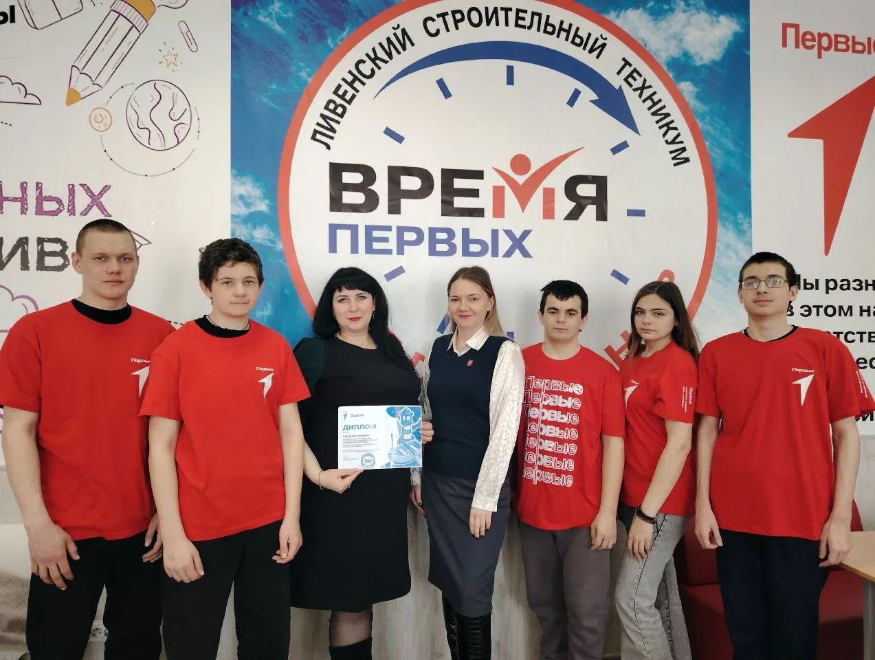 🎉 Итоги вызова от компании #SuperJob 🎉

✅С 1 по 31 января команда "Первые ЛСТ" активно участвовала