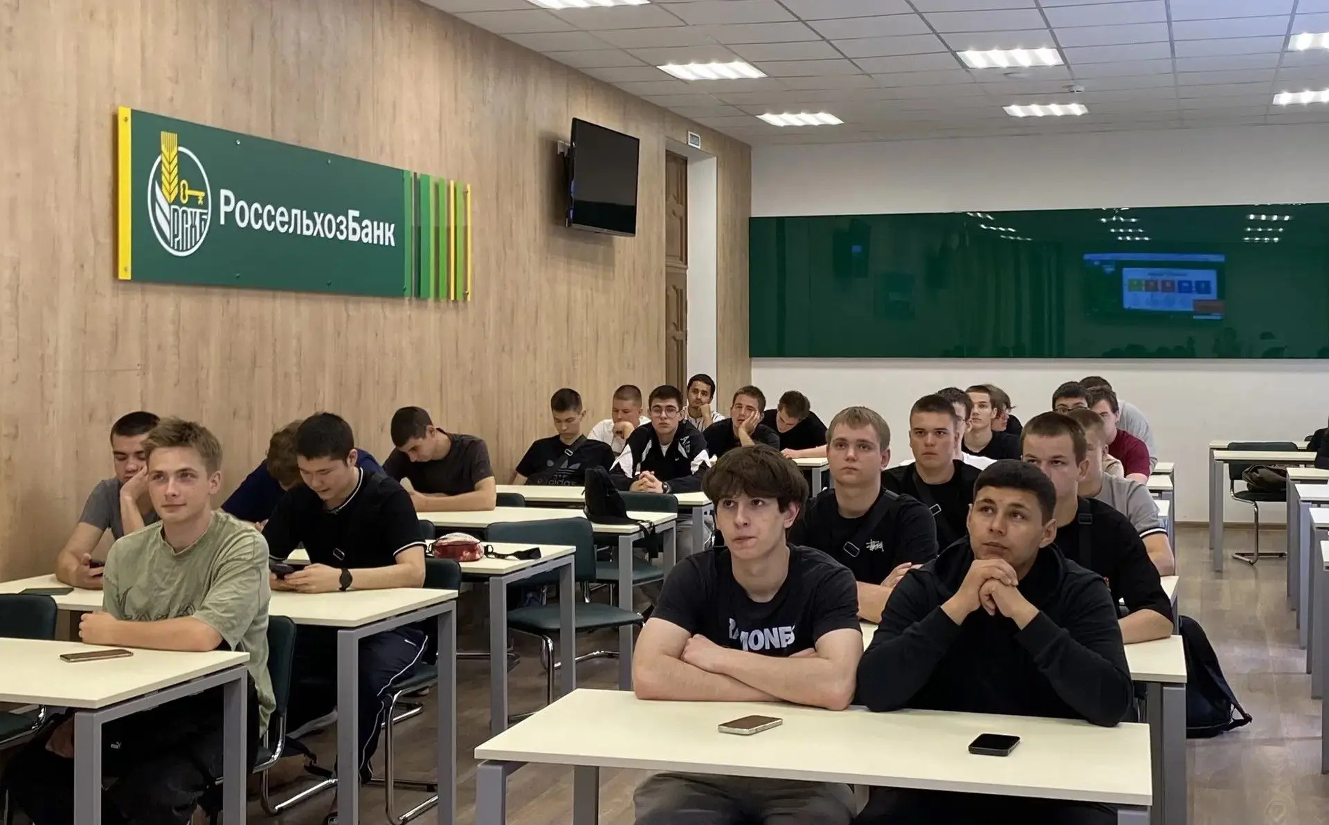 Студенты рассчитали Unit-экономику стартапа #АП  Сегодня на практическом мастер-классе Бизнес-акселе