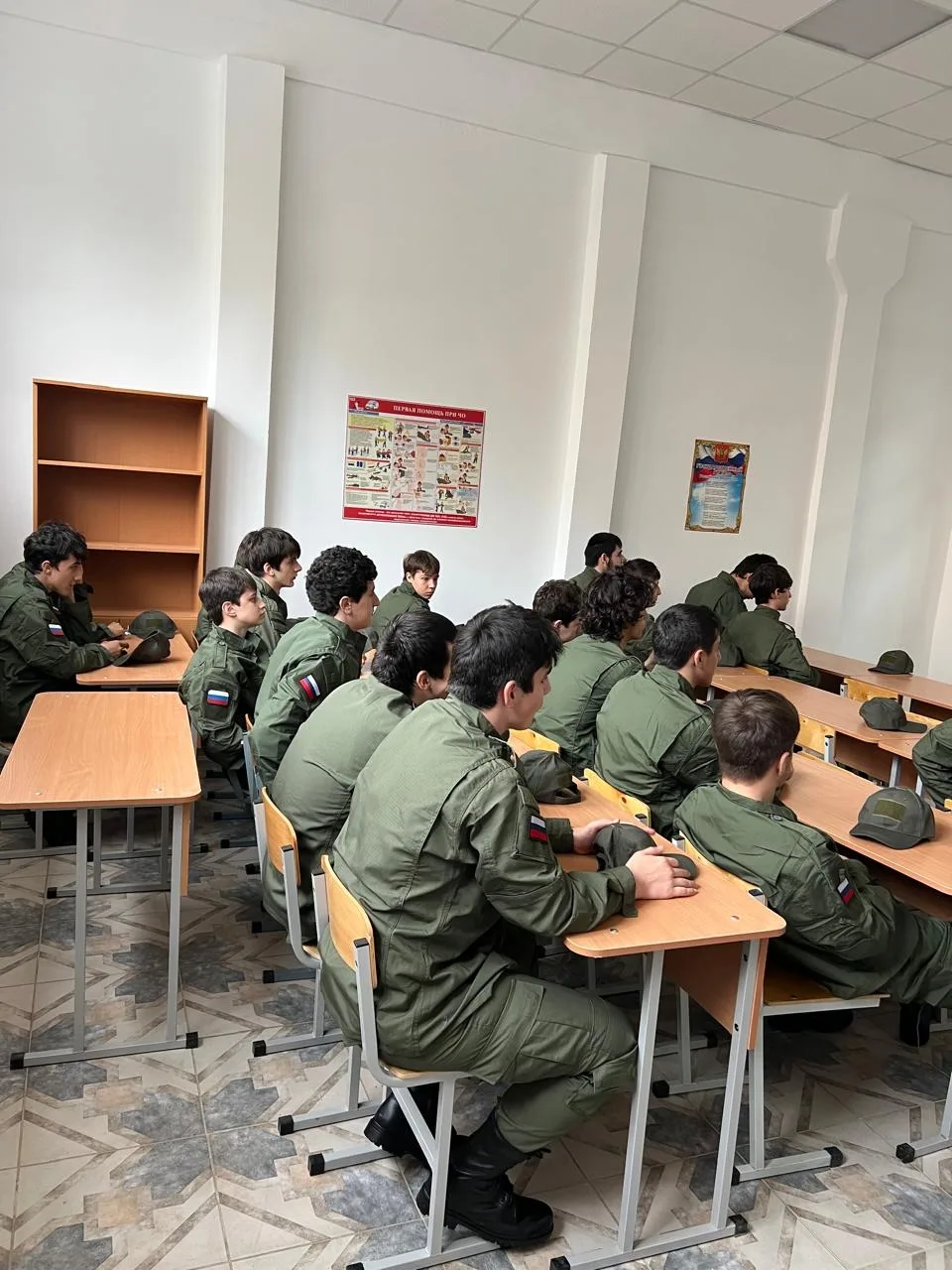 С 18 по 22 мая 2026 года юноши 10-х классов нашей школы проходили военно-спортивные  сборы в ГБУ ДО 