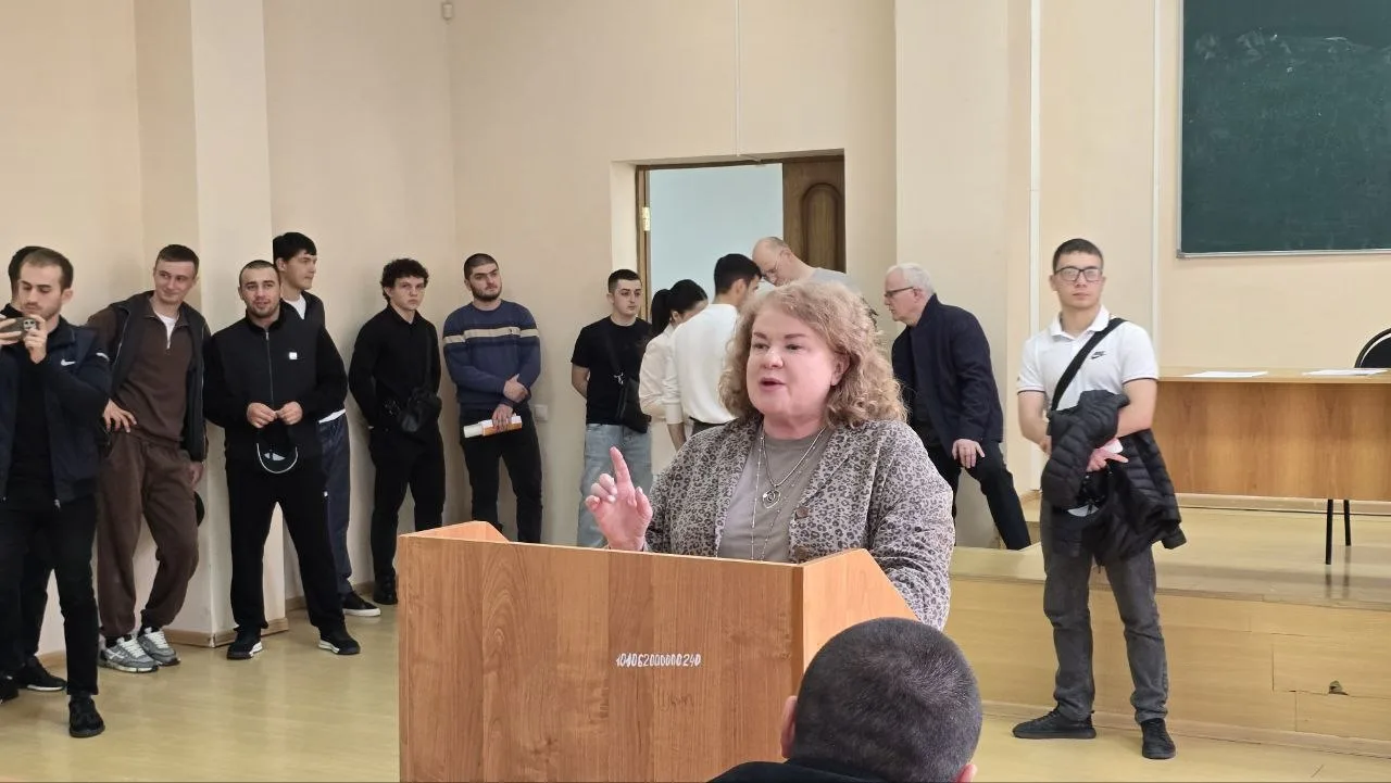 🏫 В СКГМИ состоялось организационное собрание бойцов студенческих строительных отрядов, посвящённое 