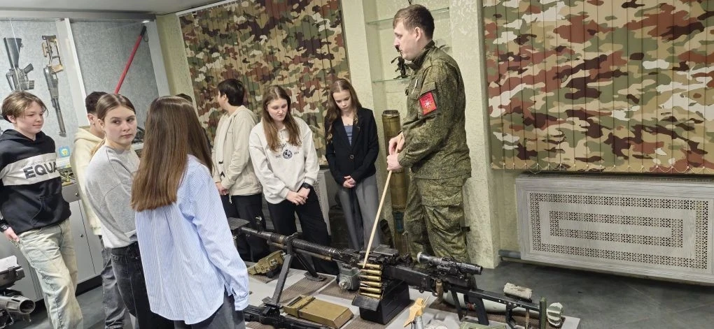 26 февраля учащиеся 7 "Б" класса совместно с классным руководителем Яковлевой Н.С. посетили музей ве