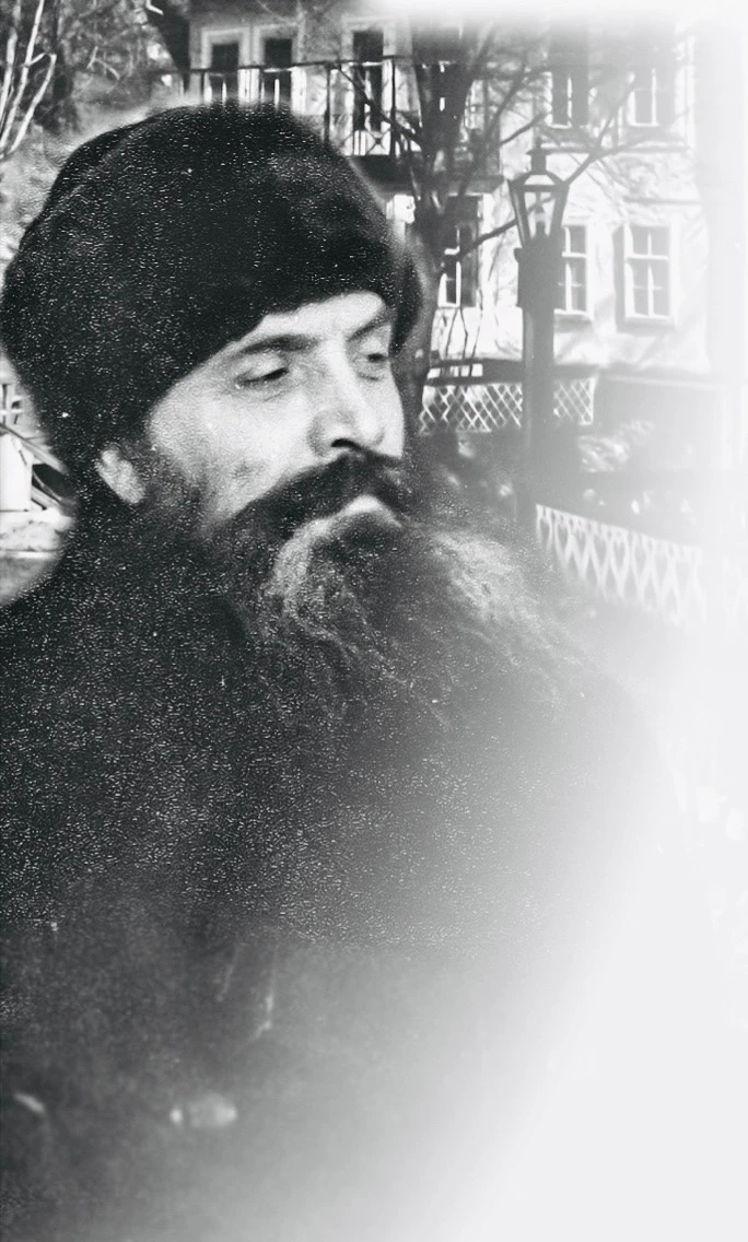 «Обычно так бывает, если кто в чём нечист, то думает, что и другие такие. Например, если кто пьяница