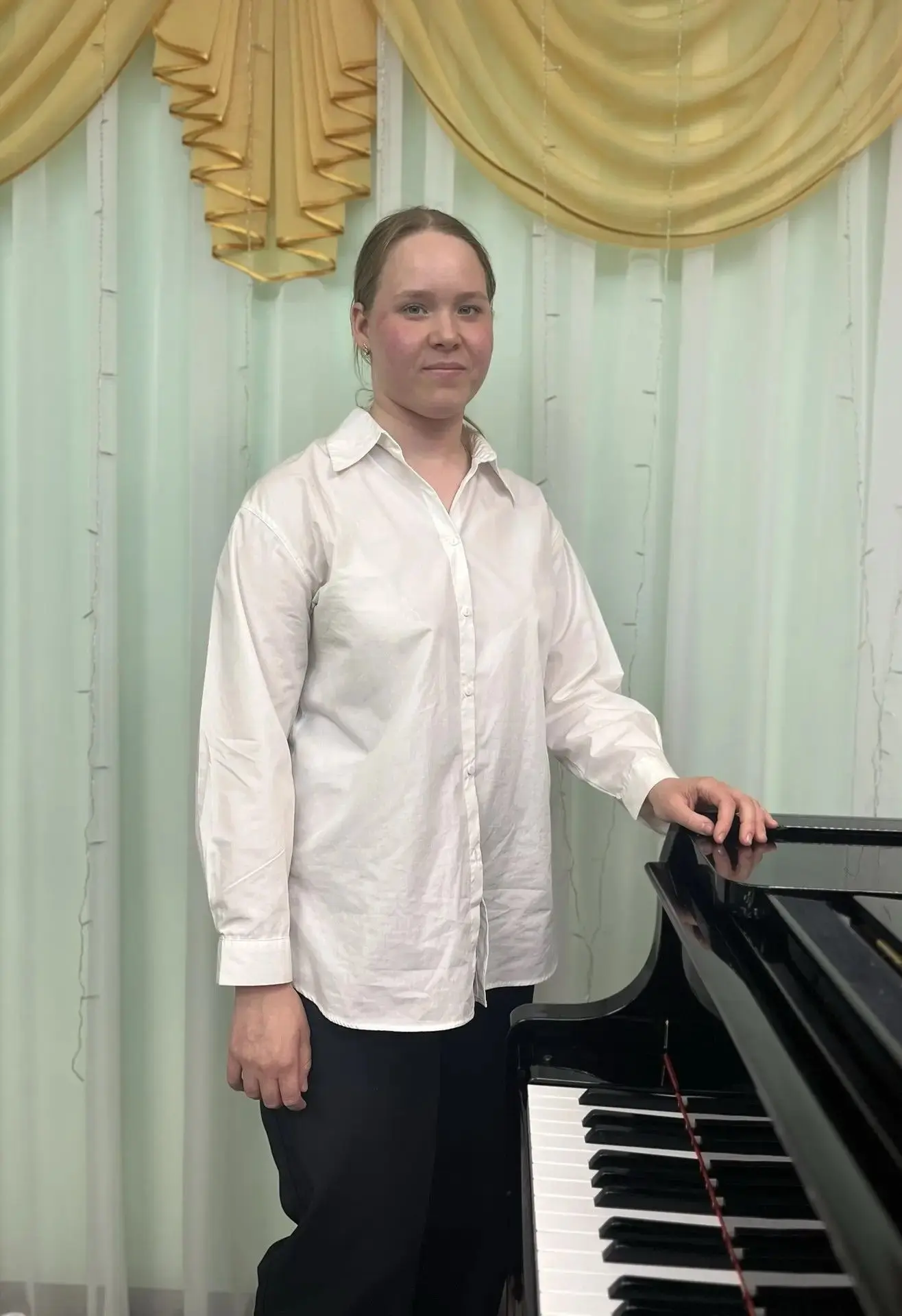 Роженцова Екатерина и Артемьева Дарья приняли участие во II Всероссийском конкурсе пиан...