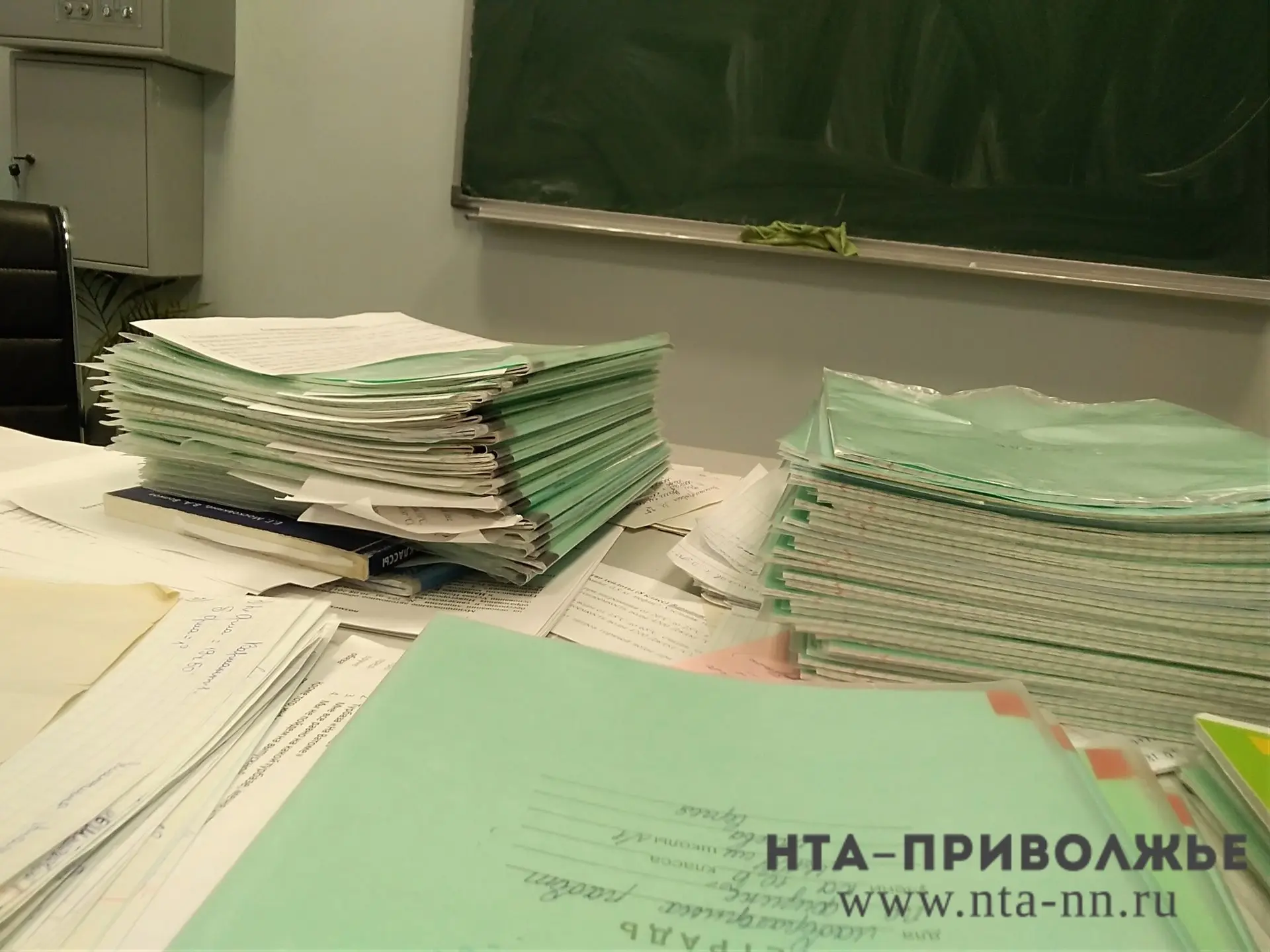 Оклад учителей в Чувашии увеличат на 50% с 1 сентября.