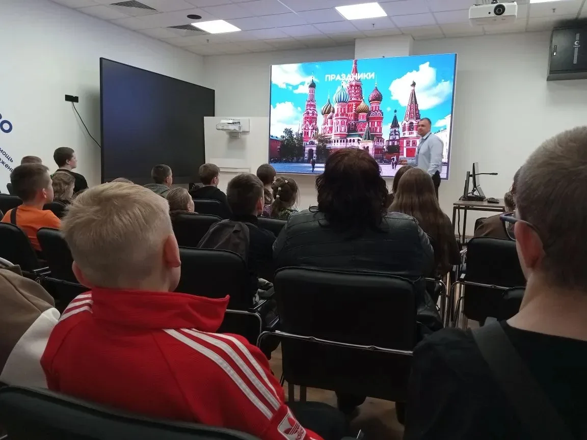 🌸 "Русская весна": история, которая трогает до глубины души ❤  💞В преддверии Дня Победы учащиеся общ