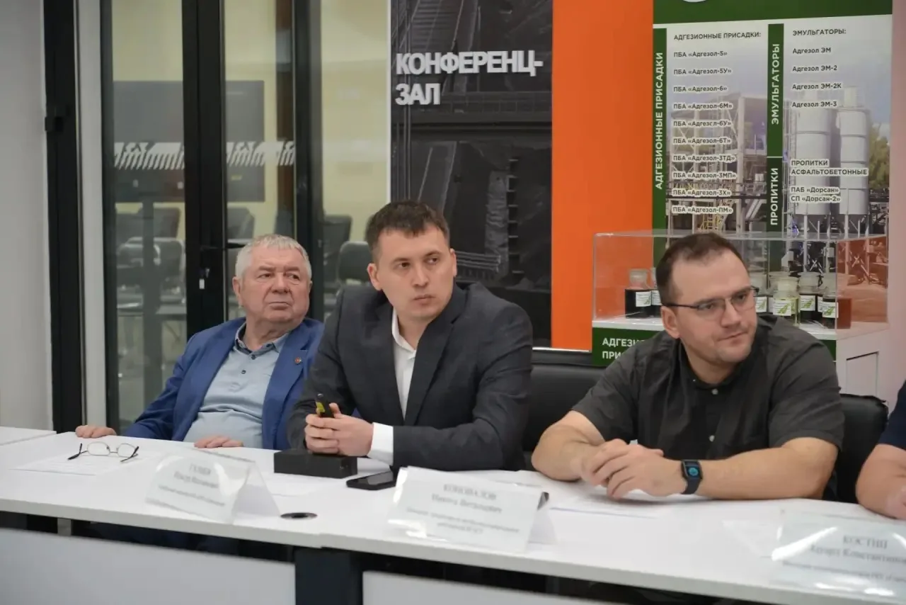 В КГАСУ прошло совещание, на котором рассмотрели новые материалы и технологии в дорожном строительст