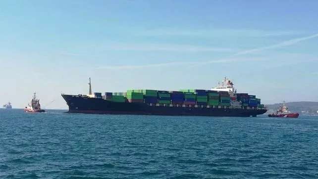 🇮🇷 🚢 В Иран прибыл первый контейнеровоз после снятия американской блокады!

📢 Государственная те