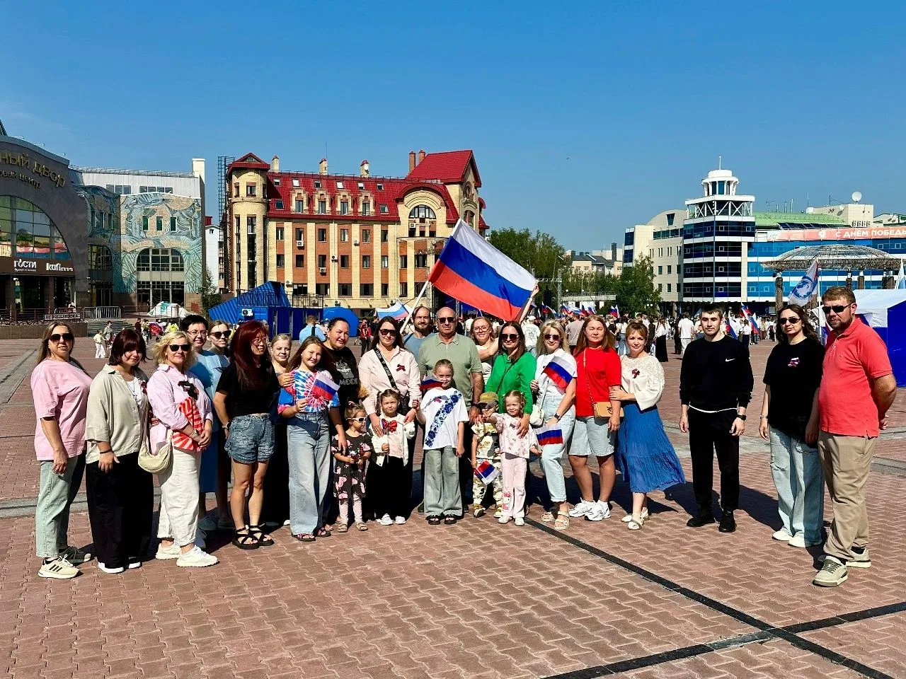 22 августа в России отмечается День Государственного флага!