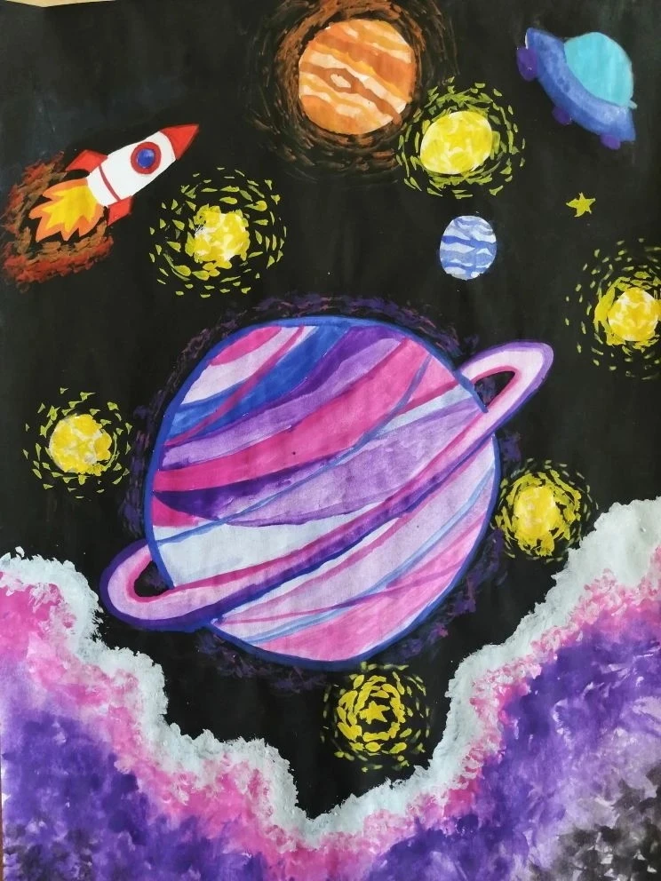 ✨Космические поделки: творим и мечтаем о звёздах!  🌌Ученики 4 класса В (классный руководитель Макаро