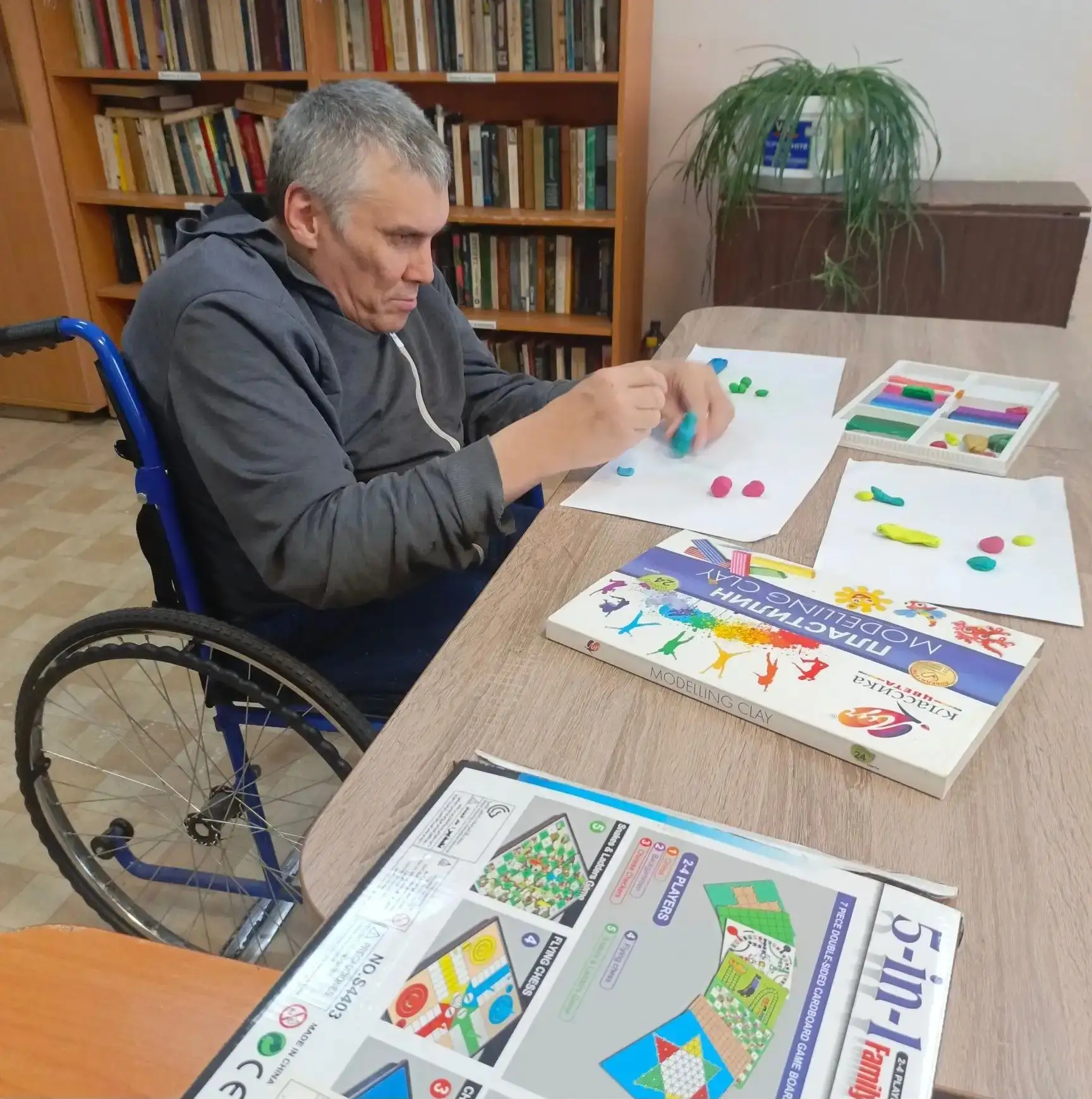 ✨ Лепка из пластилина — простые радости и большая польза.