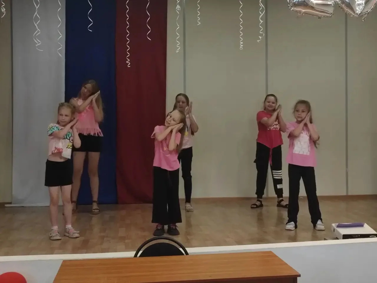 🌈 ДЕНЬ ТАЛАНТОВ

✨ 24 июня день начался с общего сбора «Здравствуй, Радуга!», бодрящей утренней зар