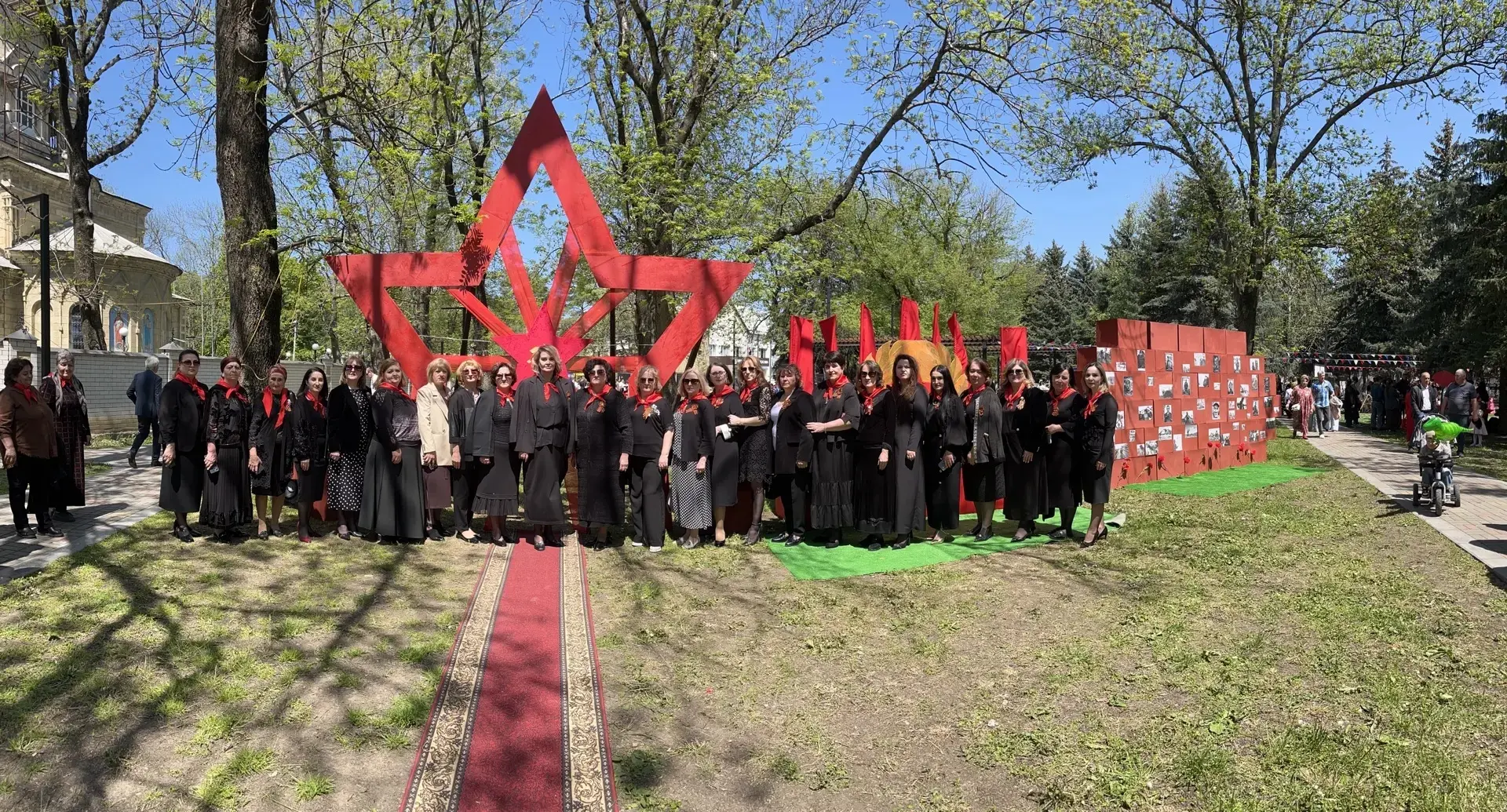 День Победы сплотил коллектив в общей радости