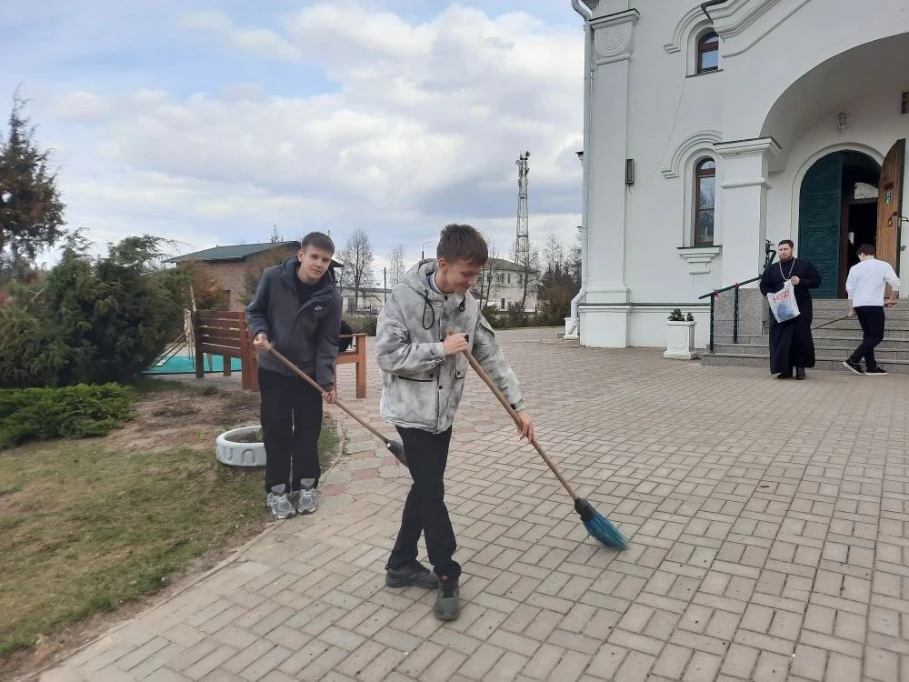👫 ШЕФСТВО НАД ХРАМОМ 👫                                                               ...