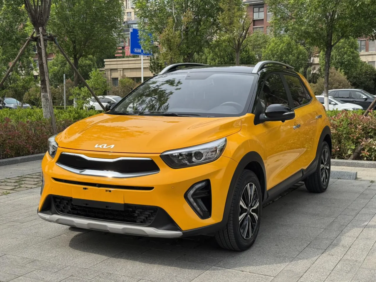 🚨Нашли отличный автомобиль который может стать вашим🔥

🇨🇳Kia KX1🇨🇳
-️Год: 2022
-️Объем: 1400 (