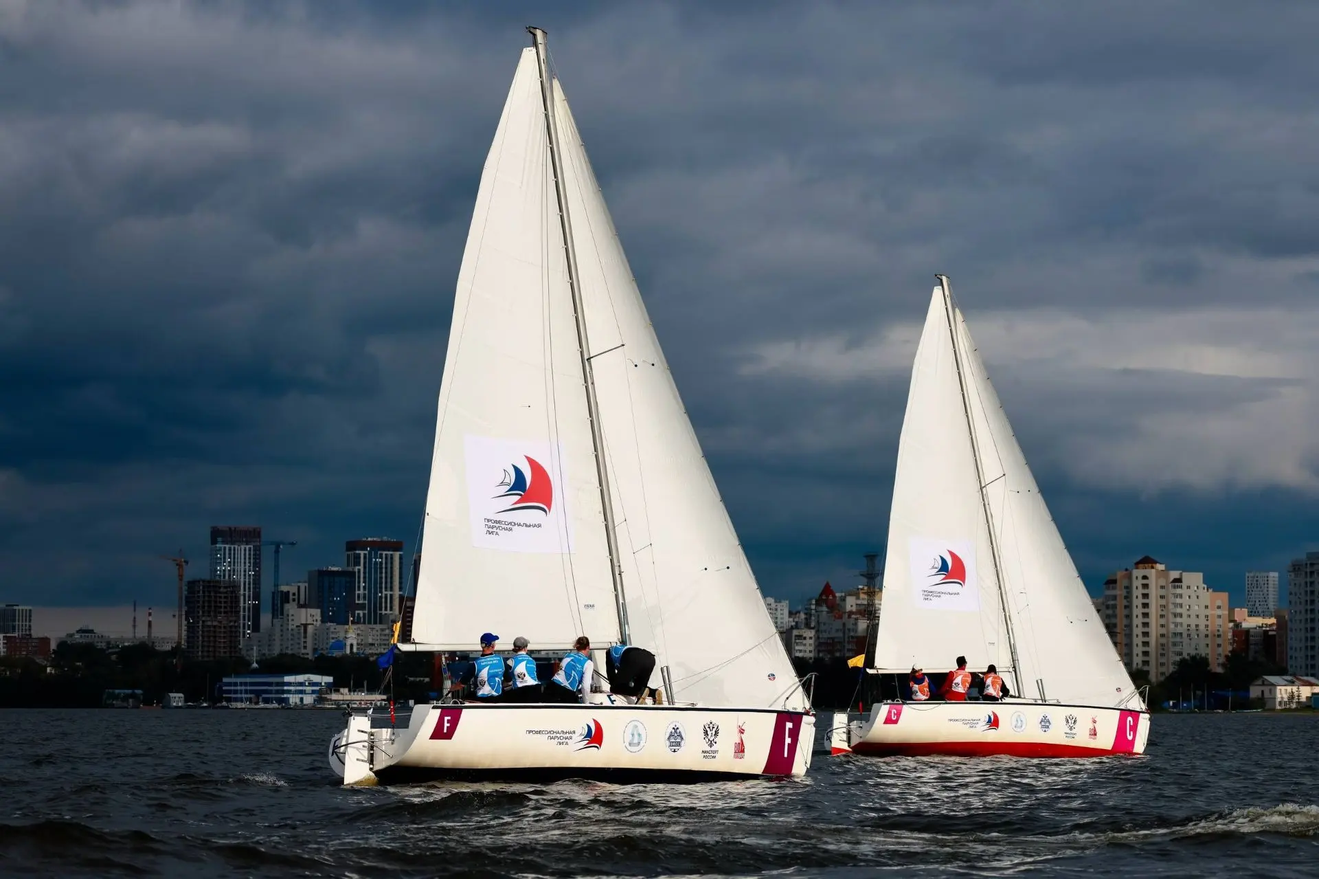Екатеринбург принимает второй этап Кубка России по парусному спорту⛵