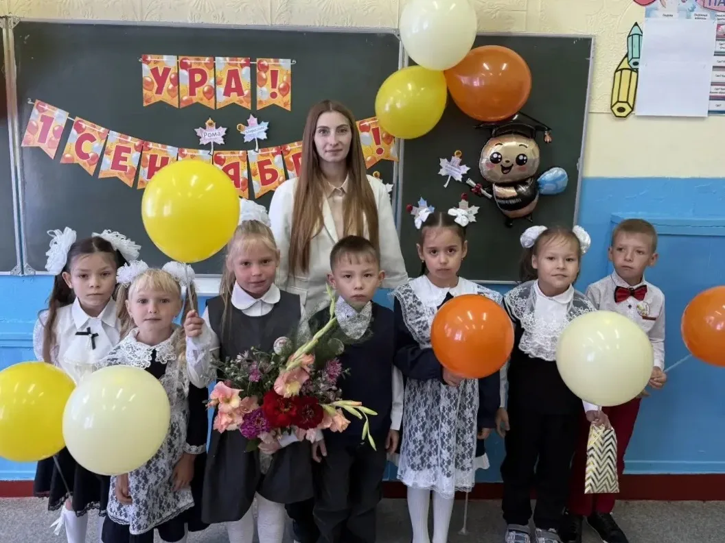 🔔 День знаний в Мирновской школе! ✨