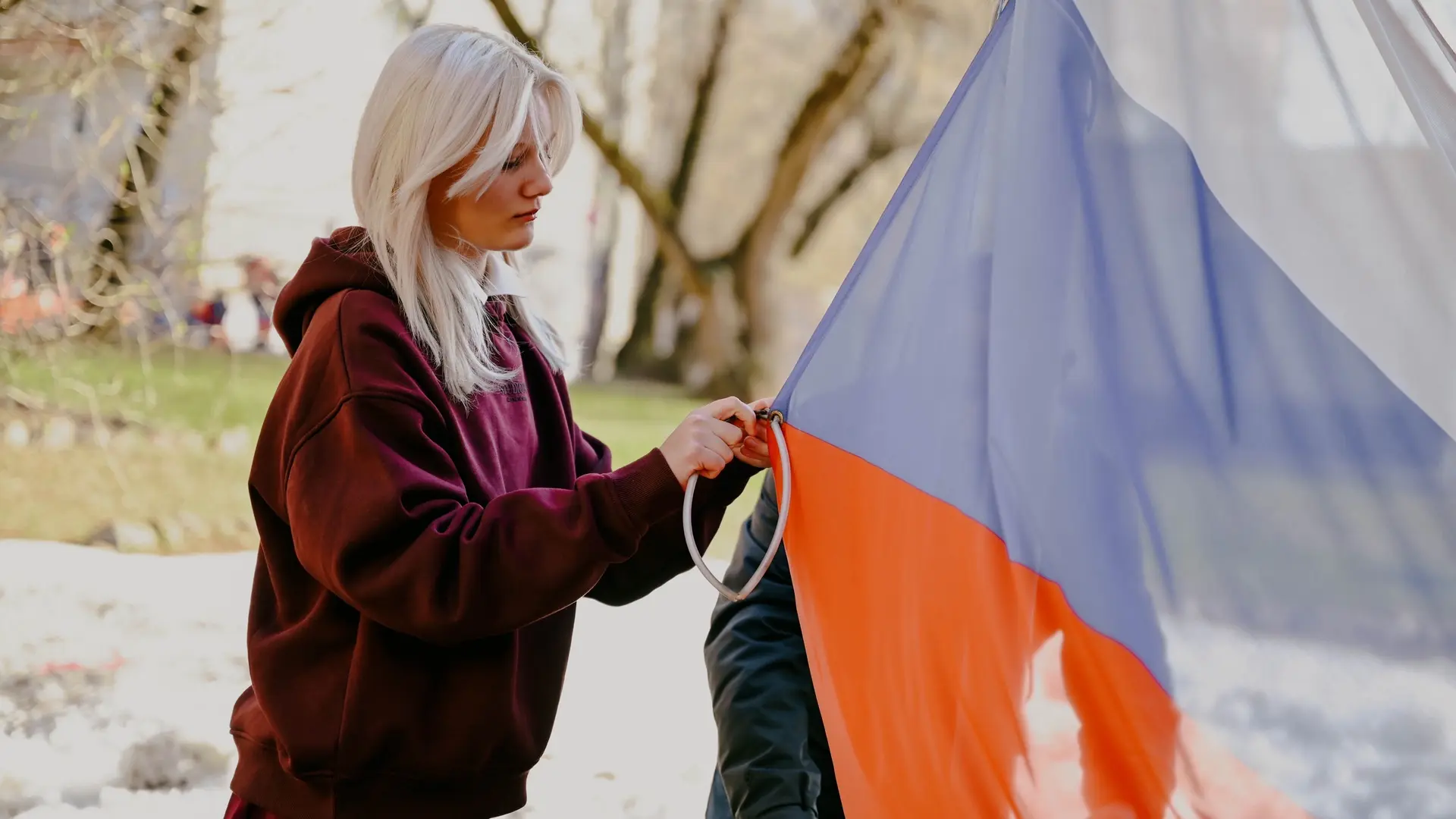 📍В весенних торжественных церемониях почётное право поднять Государственный флаг России было предос