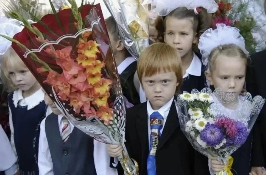 ⚡️Что школа не имеет права требовать с 1 сентября?