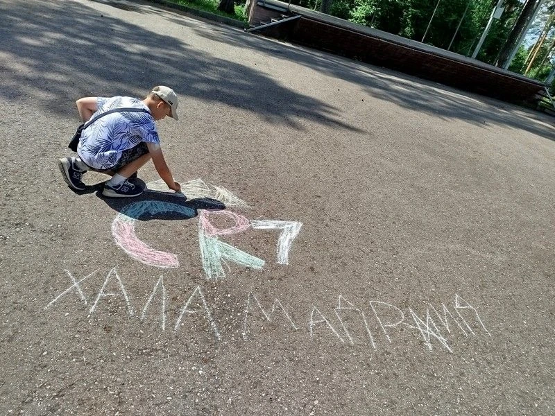 В рамках реализации программы дворового досуга "Выходи гулять!" специалисты ОГБУ Судиславский КЦСОН 