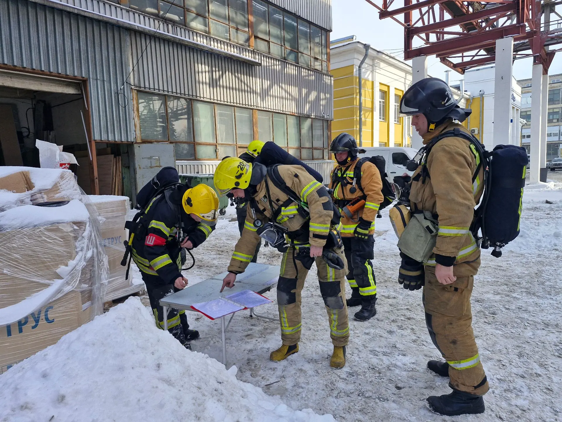🚒 Пожарно-спасательные отряды: главное за неделю  ⭐️ ПСО Адмиралтейского района В детском саду №4 ра