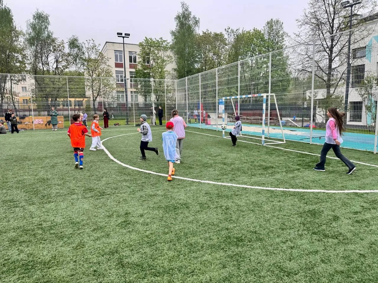 🏆Праздник спорта и мастерства в Школе №2103!   ⚽️На днях наша школа превратилась в настоящий центр ф