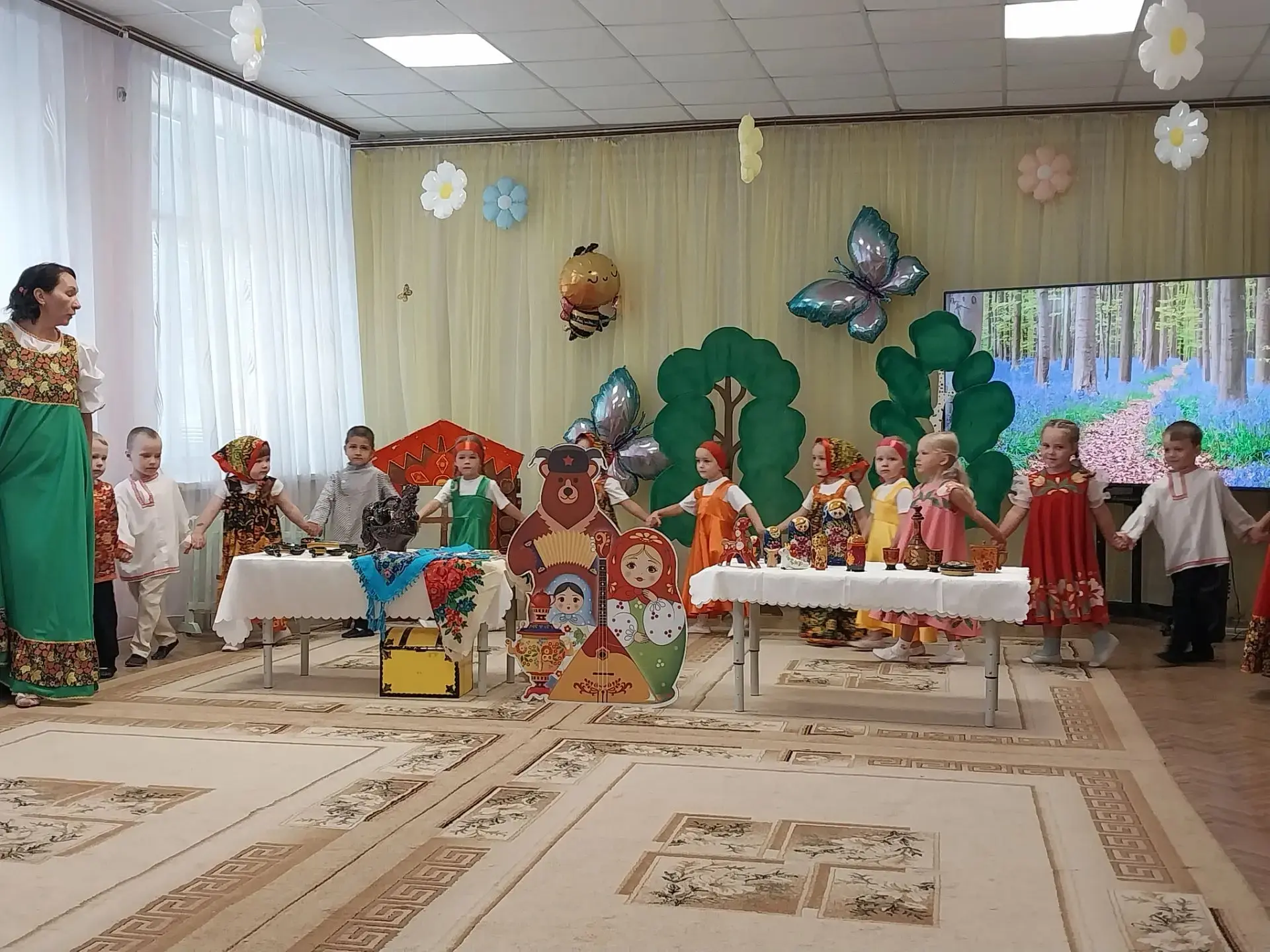 В рамках работы сетевой  инновационной площадки "Мир народной культуры в мире детства" в средней гру