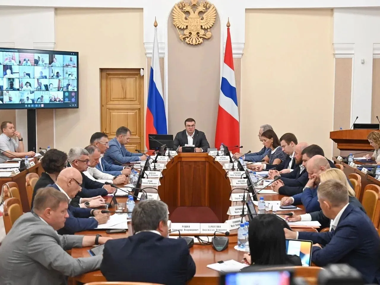 Виталий Хоценко поручил главам муниципалитетов лично контролировать благоустройство общ...