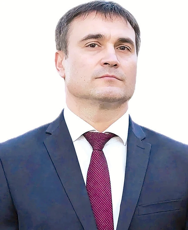 Министр здравоохранения Республики Мордовия Олег Валентинович Маркин поздравил медицинских работнико