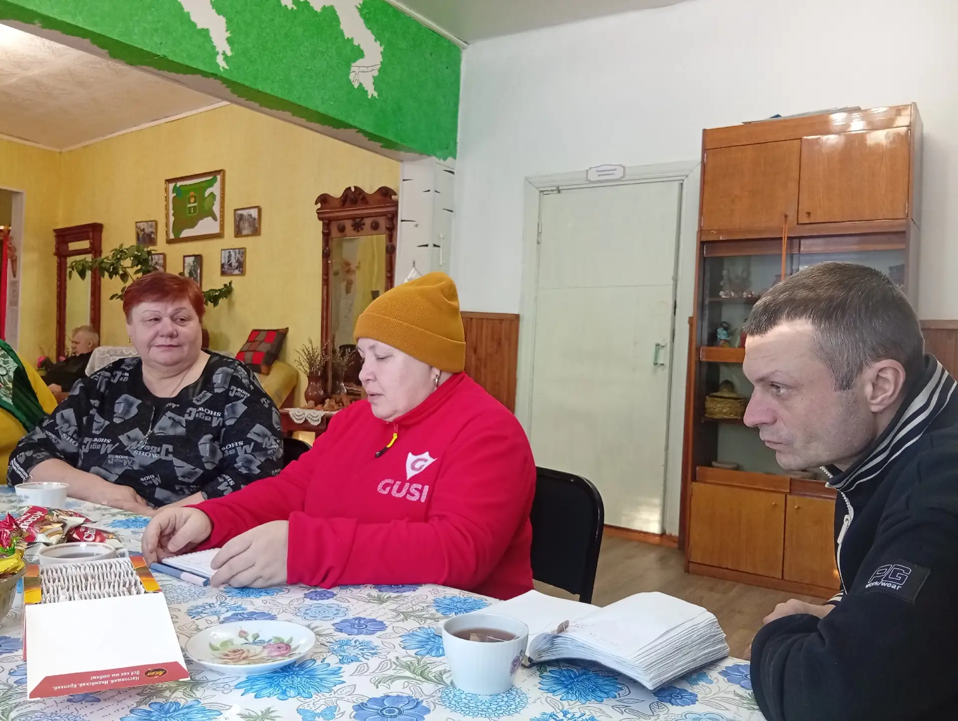 🍽️ Этно-гастрономическая экспедиция в Муромцево! 🍽️

 В нашем Центре прошла встреча с Юлией Литвин