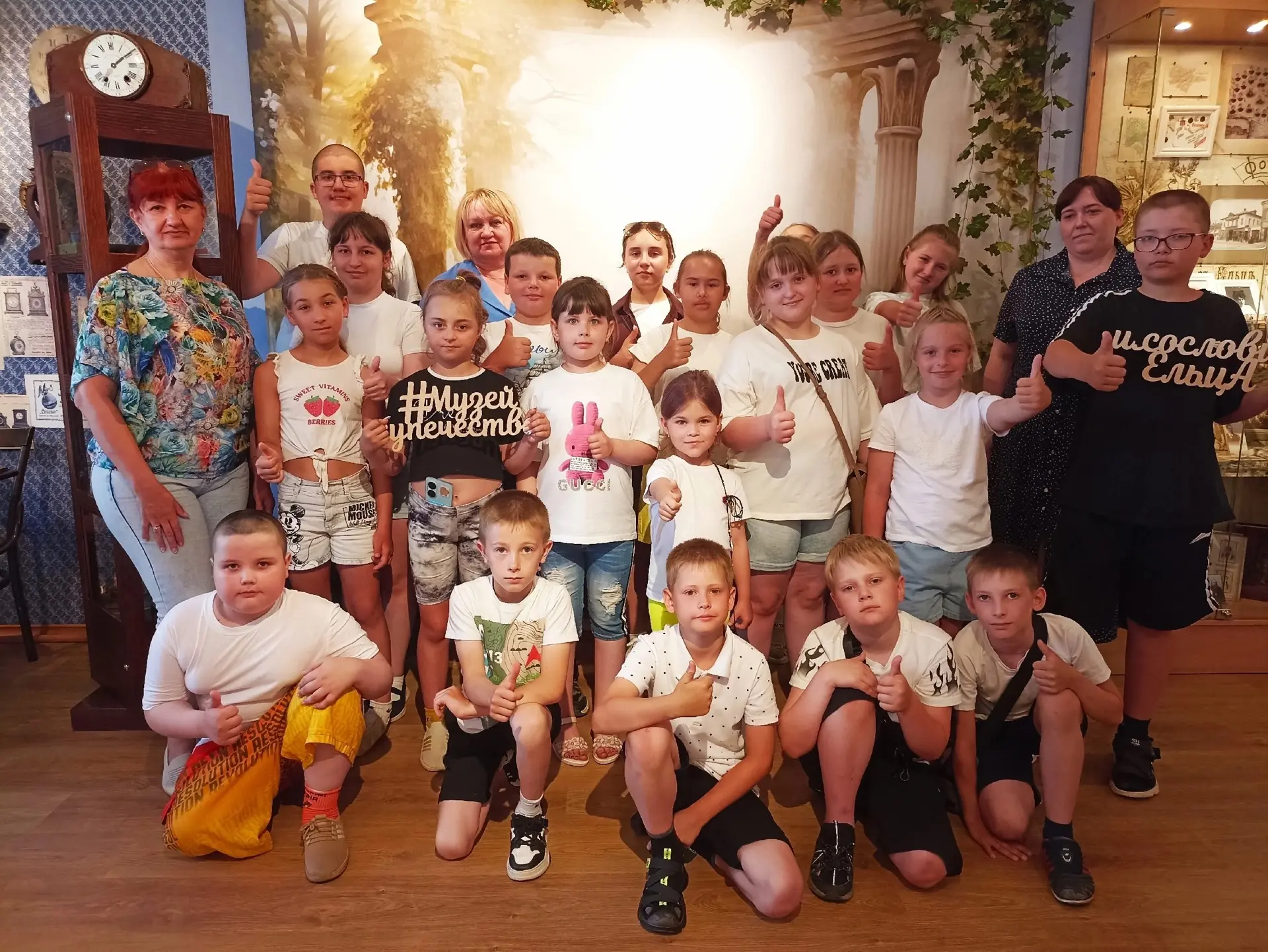 🏛️ В гостях у Музея купечества и сословий побывали школьники из села Казаки! 

Ребята пришли на экс