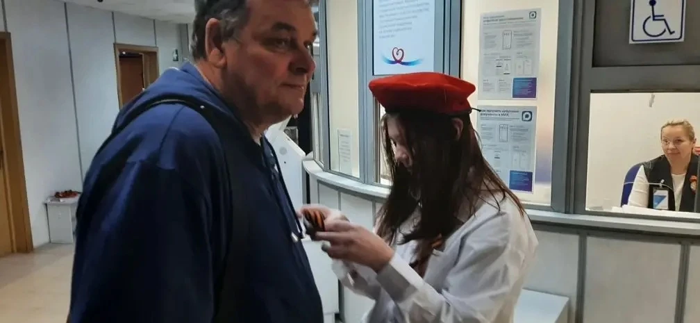 ✨ Акция «Георгиевская ленточка» в Пенсионном фонде России: день, который запомнится надолго! ✨  Сего