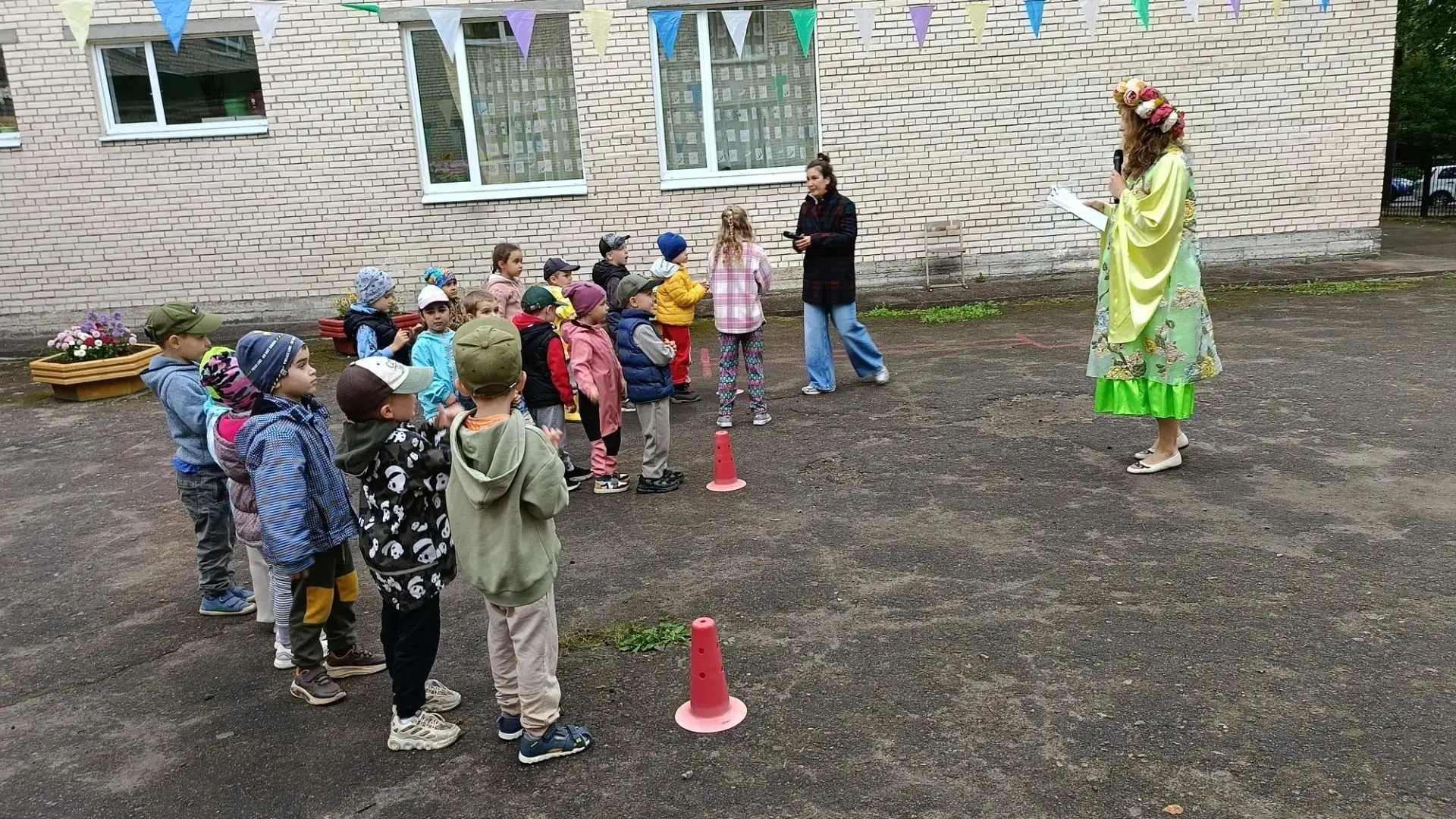 ☀☀В младших и средних группах прошло тематическое мероприятие «Прощание с летом». ☀☀Вос...