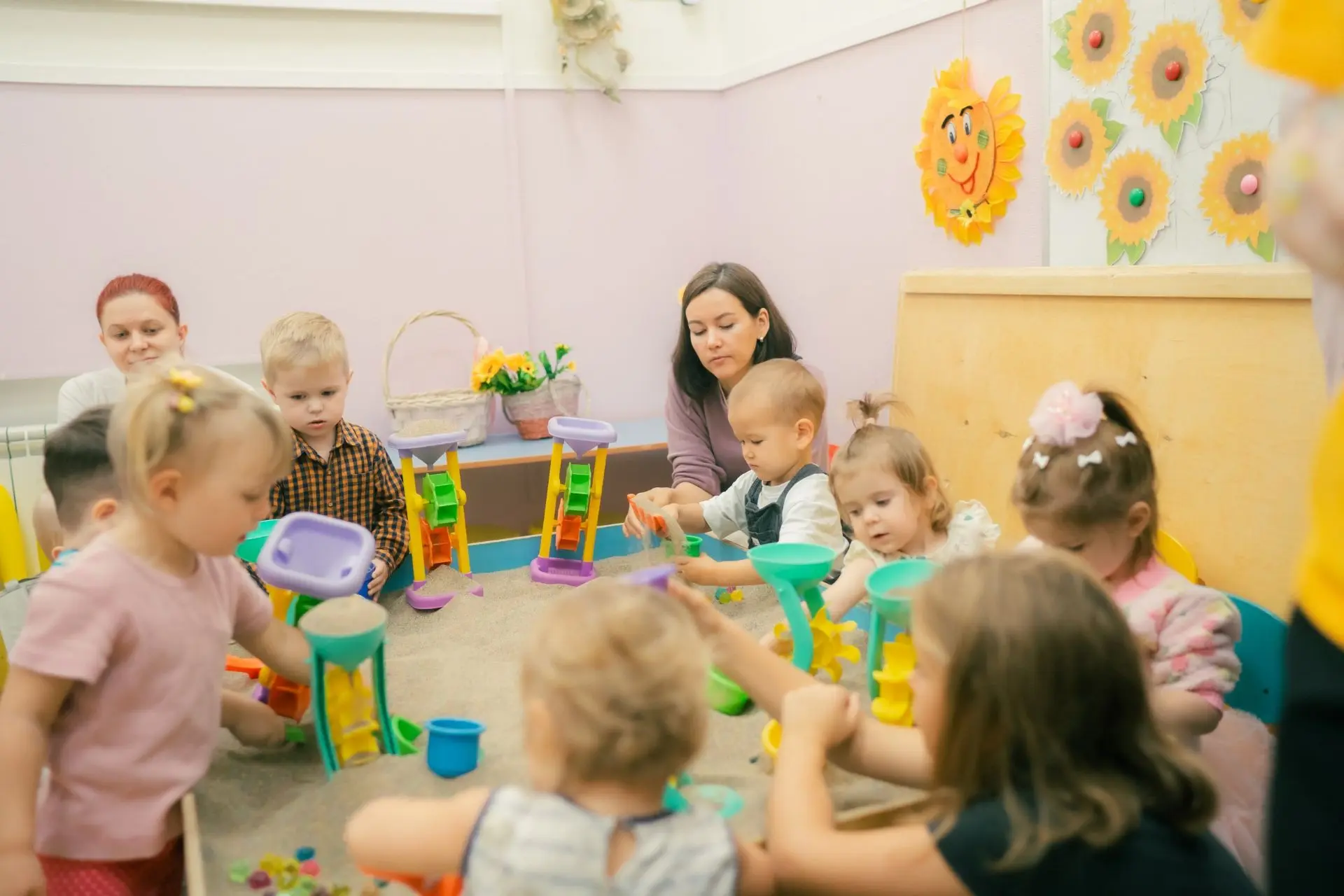 ДЕНЬ ОТКРЫТЫХ ДВЕРЕЙ для детей 1-7 лет в детском клубе "Дом Волшебников"