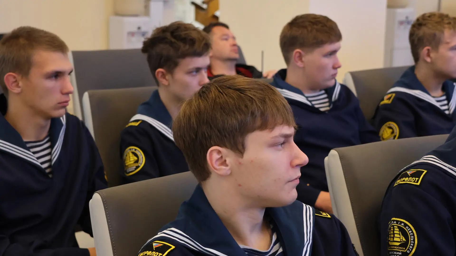 ➡️В Благовещенске Росгвардия провела ярмарку вакансий