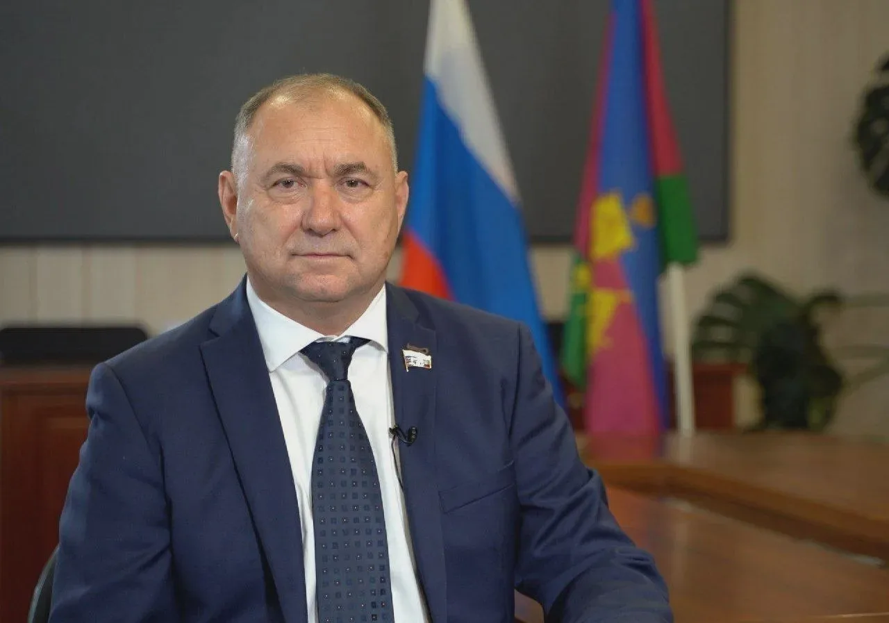 🎓 Иван Демченко поздравил работников СПО