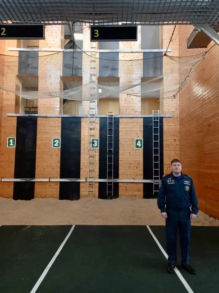👨‍🚒✨ 24 января ученики 8г класса вместе с классным руководителем Татьяной Юрьевной Южаковой приняли 