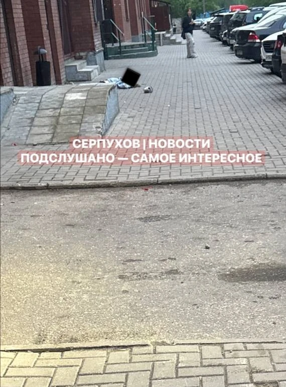 На Ворошилова, 143к1, в районе домов около питомника, произошёл тяжёлый инцидент с несовершеннолетне